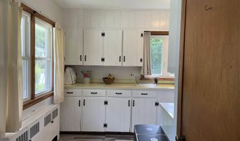 138 Cedar St, Brattleboro, VT 05301