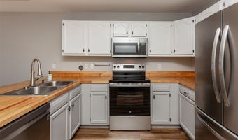 4144 Eisenhower Ln 1, Ames, IA 50010
