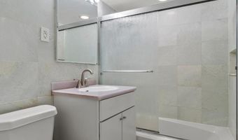 7541 SPRING LAKE Dr B-1, Bethesda, MD 20817