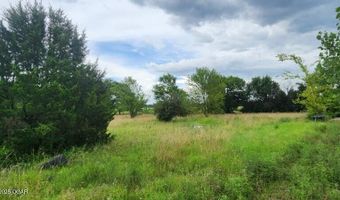 8479 SE 30th St, Baxter Springs, KS 66713