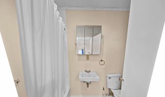 119 Prospect St, Barre, VT 05641