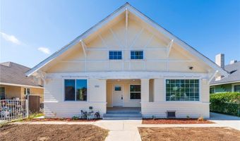 2041 W 29th Pl, Los Angeles, CA 90018