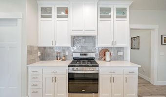 644 Silvermaple Dr, Ammon, ID 83401