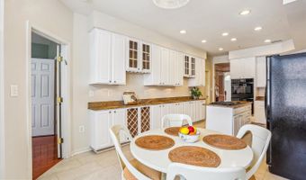 805 GAITHER Rd, Rockville, MD 20850
