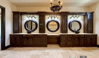 2116 Westridge Rd, Carlsbad, NM 88220