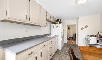 23 Preston Dr, North Kingstown, RI 02852