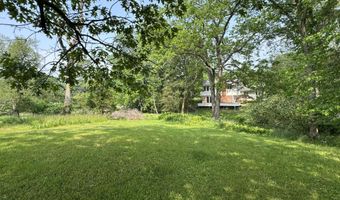 2277 W Huron River Dr, Ann Arbor, MI 48103