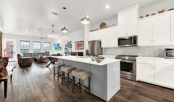5015 Meridian Ln 2101, Addison, TX 75001