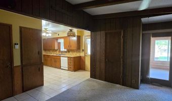 1713 S Shore Dr, Albert Lea, MN 56007