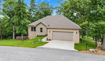 2 Stanhope Ln, Bella Vista, AR 72715