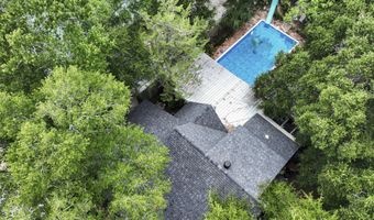 1090 Cherokee St, Biloxi, MS 39530