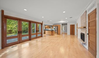 5104 SCARSDALE Rd, Bethesda, MD 20816