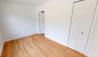608 COLLEGE St, Barrackville, WV 26559