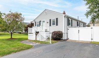 140 Carman St, Cranston, RI 02910