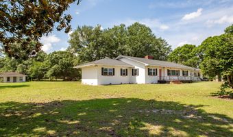 1402 W 12th St, Alma, GA 31510
