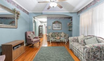 452 Pacific St, Berwick, LA 70342