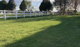 11 Camino De Adelaida Los Pinos Park, Arroyo Seco, NM 87514