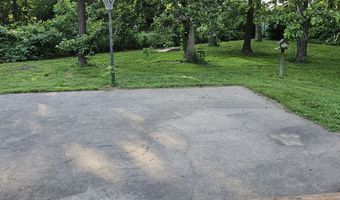 22389 Lawrence 1215, Aurora, MO 65605