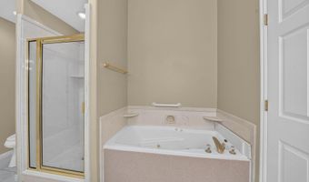 178 Country Springs Dr, Bountiful, UT 84010