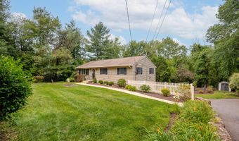 13 Birch Rd, Danbury, CT 06811