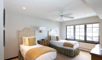 210 Offerson Rd R-119 Wk 4, Beaver Creek, CO 81620