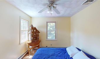6 Forest Hill Dr, North Smithfield, RI 02896
