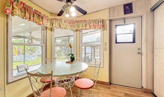 13508 PALM Dr, Astatula, FL 34705