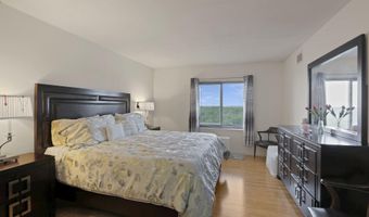 307 YOAKUM Pkwy 1506, Alexandria, VA 22304