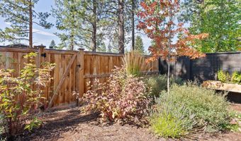1185 NW Singleton Pl, Bend, OR 97703