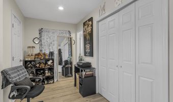 208 Kenneth Dr, Boiling Springs, SC 29316