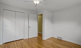 116 Clearview Dr, North Kingstown, RI 02852