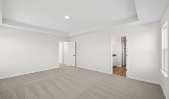 3714 Hayden Valley Dr, Bargersville, IN 46106