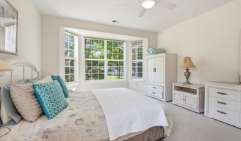 106 LAKELAND Dr, Barnegat, NJ 08005