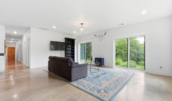 109 Batsell Dr, Bardstown, KY 40004