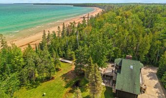 9201 Wreck Rd, Alpena, MI 49707