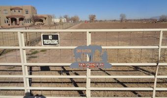 240 Sutton Ln, Bosque Farms, NM 87068