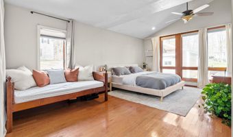 62 Hooksett Rd, Auburn, NH 03032