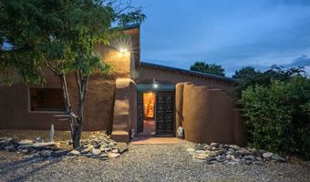 42 Hondo Seco Rd, Arroyo Hondo, NM 87513