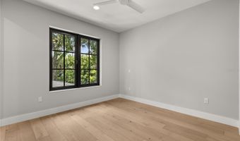 902 SHADY LANE Dr, Orlando, FL 32804