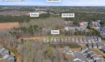415 Station Overlook Dr, Auburn, GA 30011