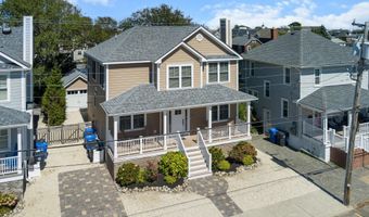 225 4th St, Beach Haven, NJ 08008