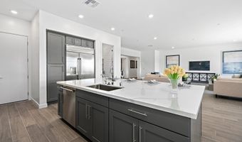 125 CHAPMAN BEND Ave, Henderson, NV 89015