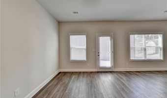 212 Station Overlook Dr, Auburn, GA 30011