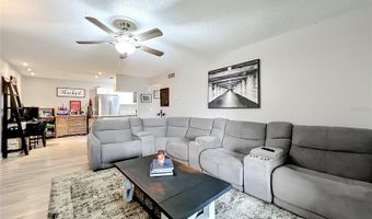 918 LAKE DESTINY Rd F, Altamonte Springs, FL 32714