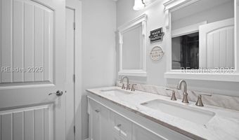 40 Rose Dhu Creek Plantation Dr, Bluffton, SC 29910