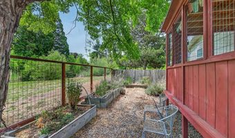 321 Clay St Spc 62, Ashland, OR 97520
