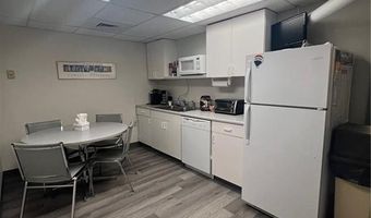 655 Main St, East Greenwich, RI 02818