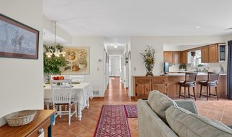 936 BAY RIDGE Ave 201, Annapolis, MD 21403