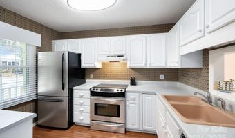 38 Wildwood Ave, Asheville, NC 28804