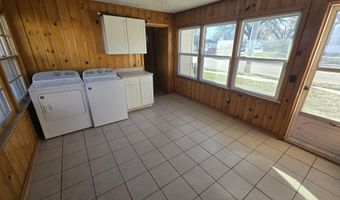 1902 High St, Beatrice, NE 68310